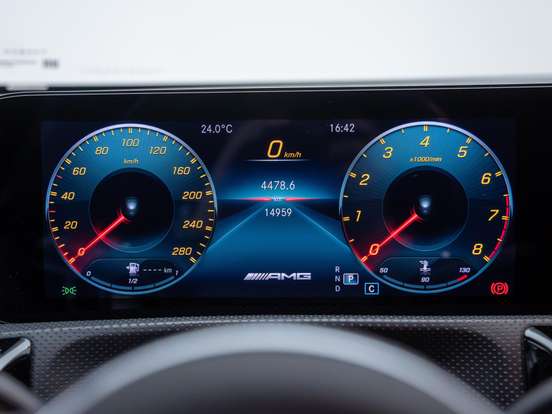 MERCEDES-BENZ-CLA 35 AMG-2.0 CGI GASOLINA 4MATIC 7G-DCT MERCEDES-BENZ-CLA 35 AMG-2020