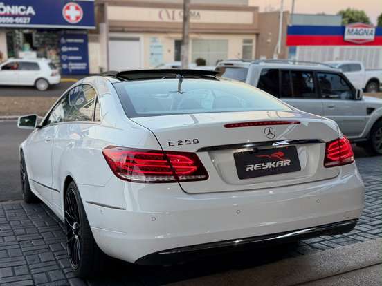MERCEDES-BENZ-E 250-2.0 COUPÉ 16V TURBO GASOLINA 2P AUTOMÁTICO MERCEDES-BENZ-E 250-2014