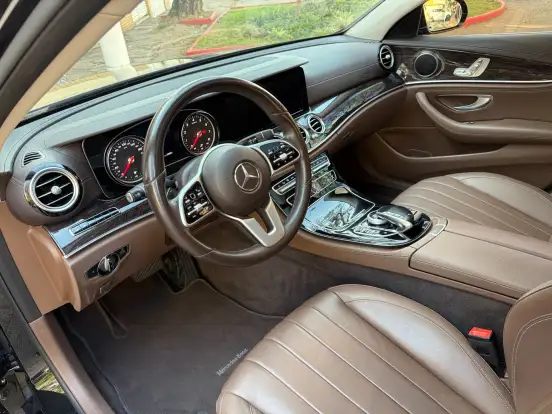 MERCEDES-BENZ-E 300-2019