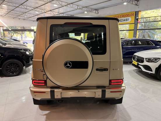 MERCEDES-BENZ-G 63 AMG-2026