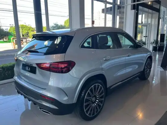 MERCEDES-BENZ-GLA 200-1.3 MHEV AMG LINE 7G-DCT MERCEDES-BENZ-GLA 200-2026