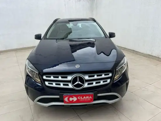 MERCEDES-BENZ-GLA 200-1.6 CGI FLEX STYLE 7G-DCT MERCEDES-BENZ-GLA 200-2017