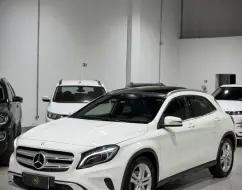 MERCEDES-BENZ GLA 200 1.6 CGI VISION 16V TURBO FLEX 4P AUTOMÁTICO MERCEDES-BENZ GLA 200 1.6 CGI VISION 16V TURBO FLEX 4P AUTOMÁTICO