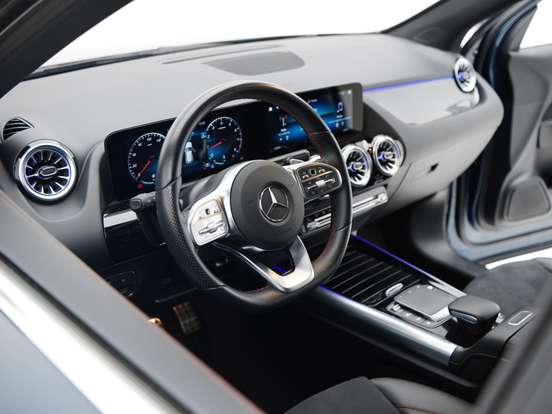 MERCEDES-BENZ-GLA 200-1.3 GCI GASOLINA AMG LINE 7G-DCT MERCEDES-BENZ-GLA 200-2022