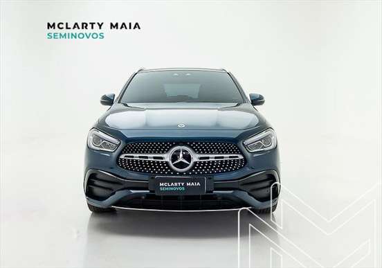 MERCEDES-BENZ-GLA 200-2022