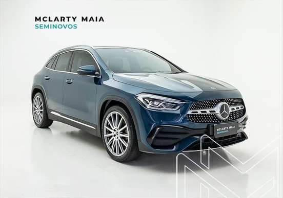 MERCEDES-BENZ-GLA 200-2022