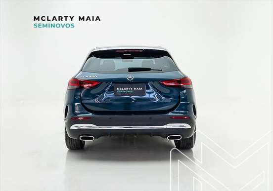 MERCEDES-BENZ-GLA 200-2022