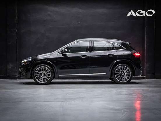 MERCEDES-BENZ-GLA 200-2026