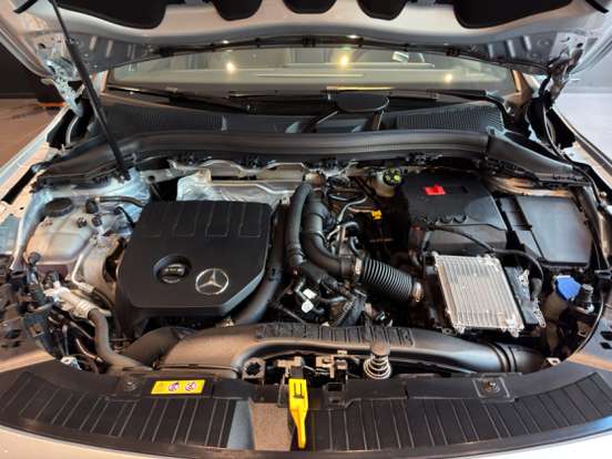 MERCEDES-BENZ-GLA 200-1.3 MHEV AMG LINE 7G-DCT MERCEDES-BENZ-GLA 200-2025