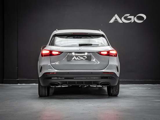 MERCEDES-BENZ-GLA 200-1.3 MHEV NIGHT EDITION 7G-DCT MERCEDES-BENZ-GLA 200-2026