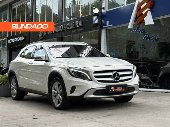 MERCEDES-BENZ GLA 200 1.6 CGI ADVANCE 16V TURBO FLEX 4P AUTOMÁTICO