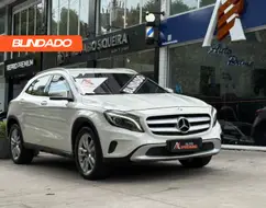 MERCEDES-BENZ GLA 200 1.6 CGI ADVANCE 16V TURBO FLEX 4P AUTOMÁTICO MERCEDES-BENZ GLA 200 1.6 CGI ADVANCE 16V TURBO FLEX 4P AUTOMÁTICO