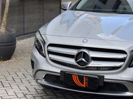 MERCEDES-BENZ-GLA 200-1.6 CGI ADVANCE 16V TURBO FLEX 4P AUTOMÁTICO MERCEDES-BENZ-GLA 200-2017