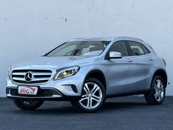 MERCEDES-BENZ-GLA 200-1.6 CGI ADVANCE 16V TURBO FLEX 4P AUTOMÁTICO MERCEDES-BENZ-GLA 200-2017