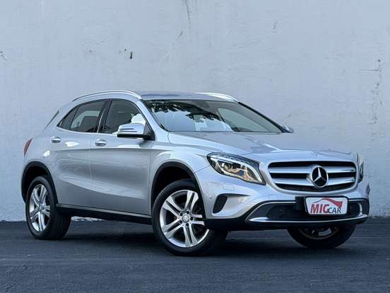 MERCEDES-BENZ-GLA 200-1.6 CGI ADVANCE 16V TURBO FLEX 4P AUTOMÁTICO MERCEDES-BENZ-GLA 200-2017