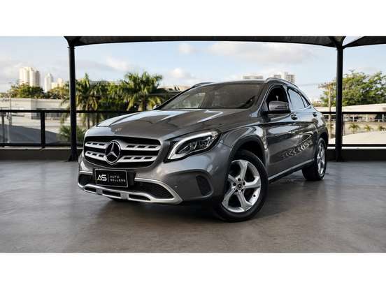 MERCEDES-BENZ-GLA 200-1.6 CGI FLEX STYLE 7G-DCT MERCEDES-BENZ-GLA 200-2019