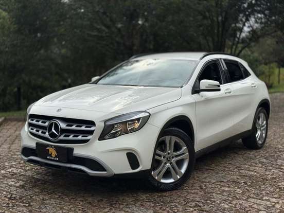 MERCEDES-BENZ-GLA 200-1.6 CGI FLEX STYLE 7G-DCT MERCEDES-BENZ-GLA 200-2018