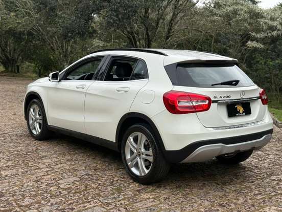 MERCEDES-BENZ-GLA 200-1.6 CGI FLEX STYLE 7G-DCT MERCEDES-BENZ-GLA 200-2018