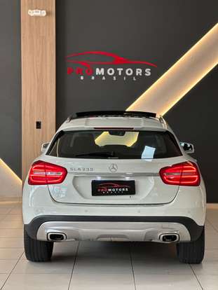 MERCEDES-BENZ-GLA 200-2014