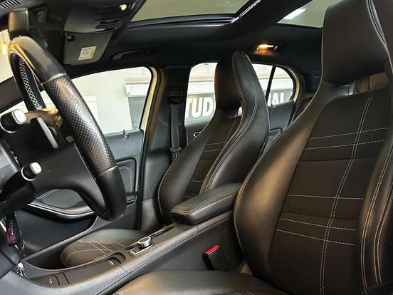 MERCEDES-BENZ-GLA 200-1.6 CGI VISION BLACK EDITION 16V TURBO GASOLINA 4P AUTOMÁTICO MERCEDES-BENZ-GLA 200-2014