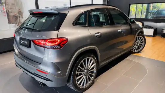 MERCEDES-BENZ-GLA 35 AMG-2.0 CGI GASOLINA 4MATIC SPEEDSHIFT MERCEDES-BENZ-GLA 35 AMG-2022
