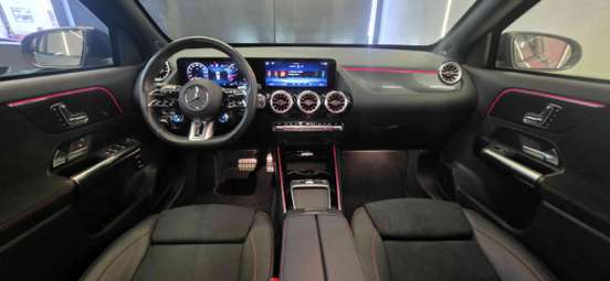 MERCEDES-BENZ-GLA 35 AMG-2023