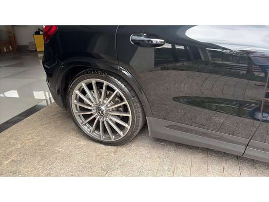 MERCEDES-BENZ-GLA 35 AMG-2.0 MHEV 4MATIC SPEEDSHIFT MERCEDES-BENZ-GLA 35 AMG-2024