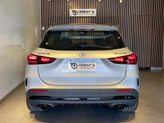MERCEDES-BENZ-GLA 35 AMG-2023