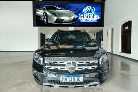 MERCEDES-BENZ-GLB 200-2023