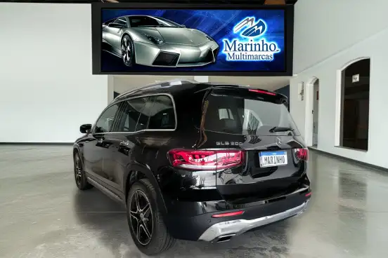 MERCEDES-BENZ-GLB 200-2023