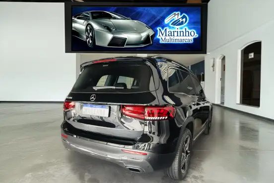 MERCEDES-BENZ-GLB 200-2023