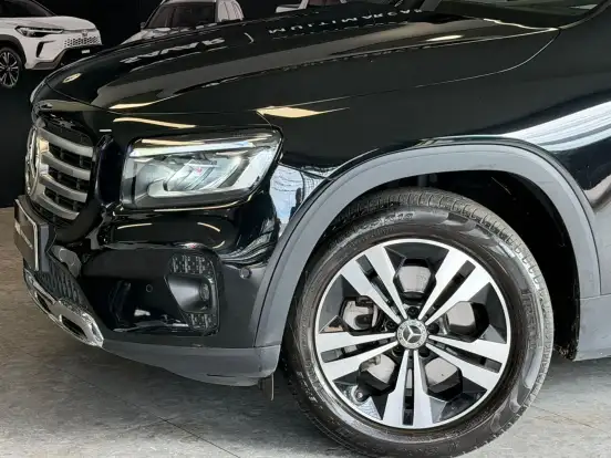 MERCEDES-BENZ-GLB 220-2024