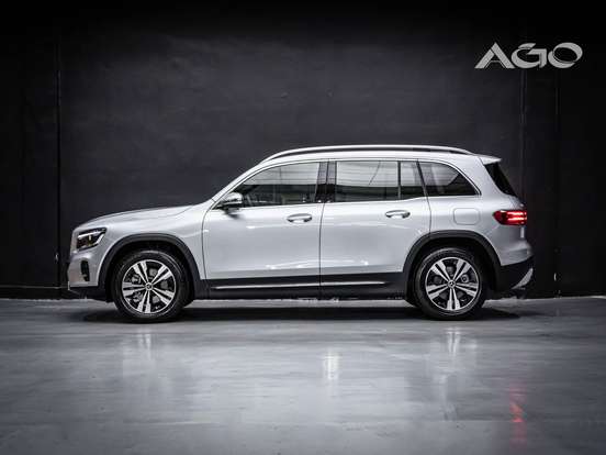 MERCEDES-BENZ-GLB 220-2026
