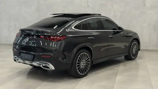 MERCEDES-BENZ-GLC 300-2025