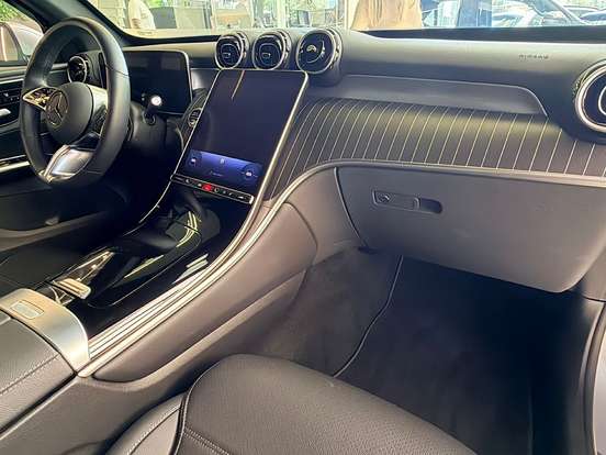 MERCEDES-BENZ-GLC 300-2023