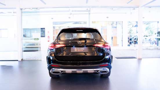 MERCEDES-BENZ-GLC 300-2025