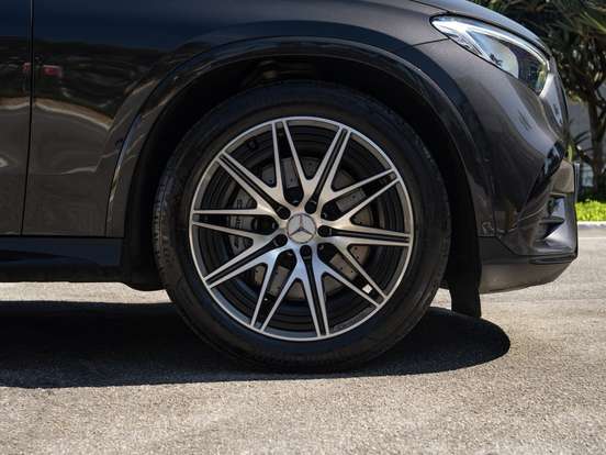 MERCEDES-BENZ-GLC 43 AMG-2024