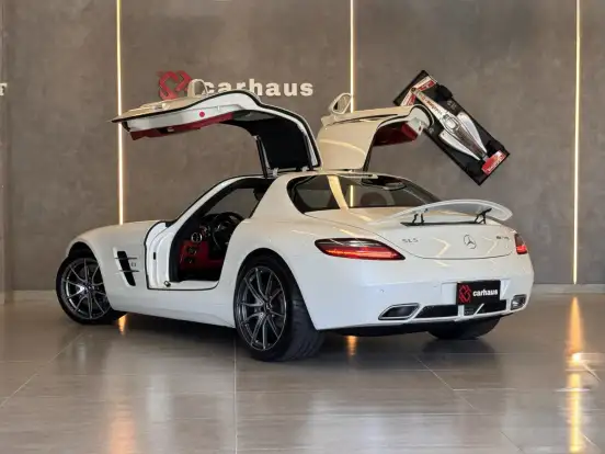 MERCEDES-BENZ-SLS AMG-6.2 V8 GASOLINA SPEEDSHIFT MERCEDES-BENZ-SLS AMG-2010