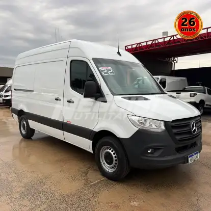 MERCEDES-BENZ-SPRINTER-2021