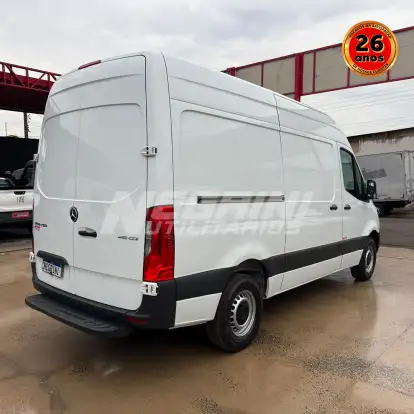 MERCEDES-BENZ-SPRINTER-2021