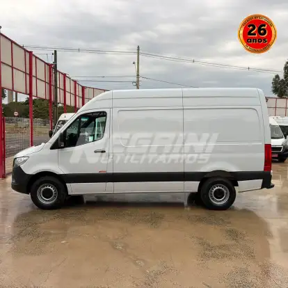 MERCEDES-BENZ-SPRINTER-2021