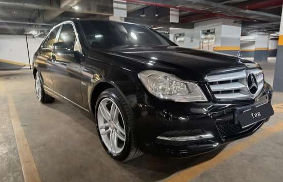 MERCEDES-BENZ-C 180-2011