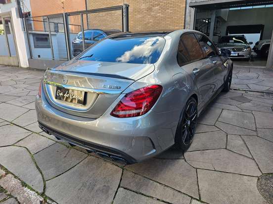 MERCEDES-BENZ-C 63 AMG-4.0 V8 TURBO S GASOLINA SEDAN 4P AUTOMÁTICO MERCEDES-BENZ-C 63 AMG-2015