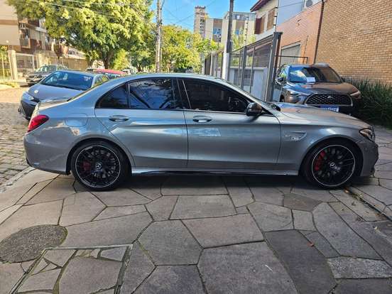 MERCEDES-BENZ-C 63 AMG-4.0 V8 TURBO S GASOLINA SEDAN 4P AUTOMÁTICO MERCEDES-BENZ-C 63 AMG-2015