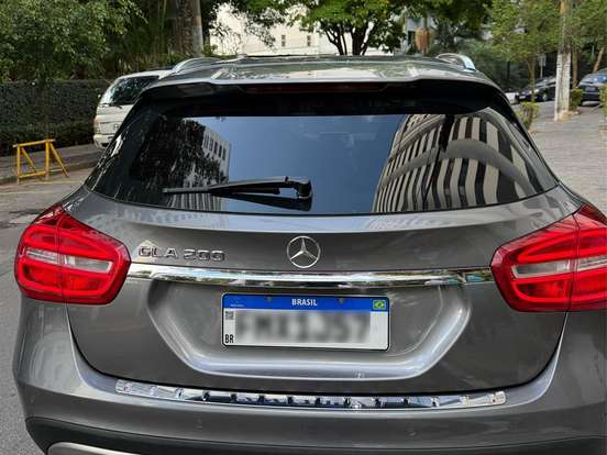 MERCEDES-BENZ-GLA 200-1.6 CGI ADVANCE 16V TURBO GASOLINA 4P AUTOMÁTICO MERCEDES-BENZ-GLA 200-2015