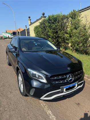 MERCEDES-BENZ GLA 200 1.6 CGI FLEX STYLE 7G-DCT