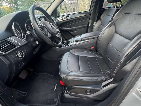 MERCEDES-BENZ-ML 350-3.0 BLUETEC V6 DIESEL 4P AUTOMÁTICO MERCEDES-BENZ-ML 350-2013