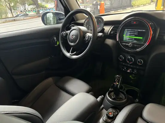 MINI-COOPER-2020