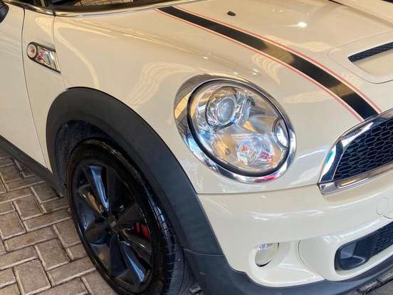 MINI-COOPER-2012