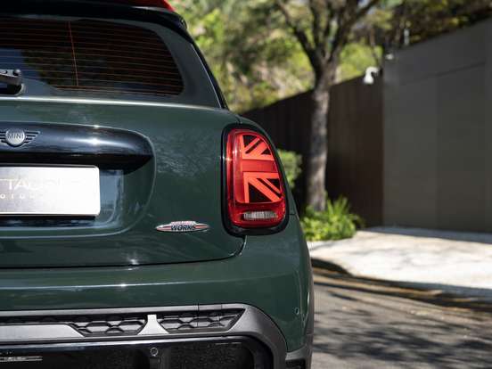 MINI-COOPER-2.0 16V TWINPOWER GASOLINA JOHN COOPER WORKS 2P STEPTRONIC MINI-COOPER-2022